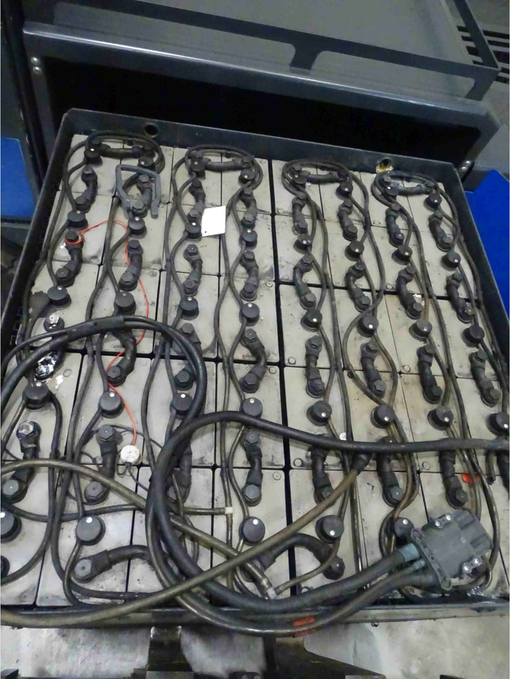 STILL R07-25 - Tow tractor: picture 4 STILL R07-25 - Tow tractor: picture 4