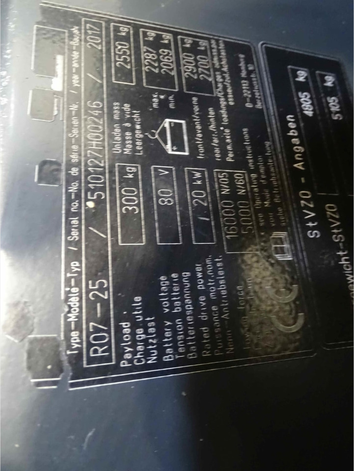 STILL R07-25 - Tow tractor: picture 5 STILL R07-25 - Tow tractor: picture 5