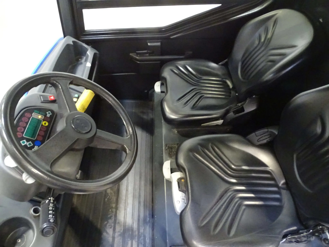 STILL R07-25 - Tow tractor: picture 3 STILL R07-25 - Tow tractor: picture 3