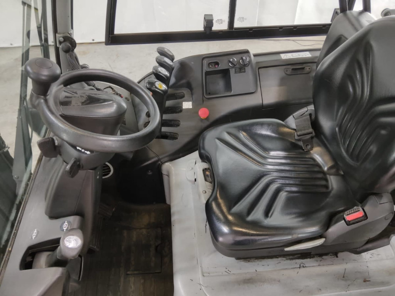 STILL RX60-25 - Electric forklift: picture 4 STILL RX60-25 - Electric forklift: picture 4