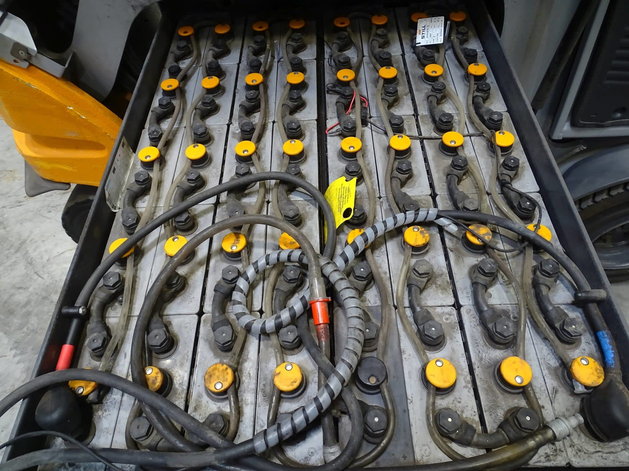 STILL RX60-30 - Electric forklift: picture 4 STILL RX60-30 - Electric forklift: picture 4