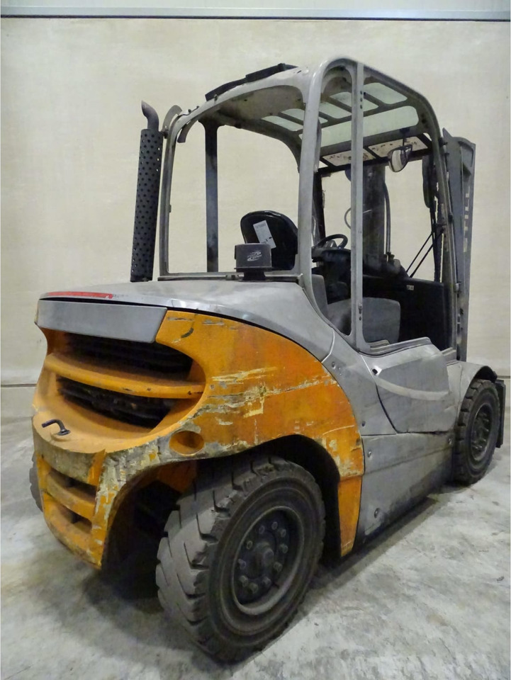 STILL RX70-40 - Diesel forklift: picture 4 STILL RX70-40 - Diesel forklift: picture 4