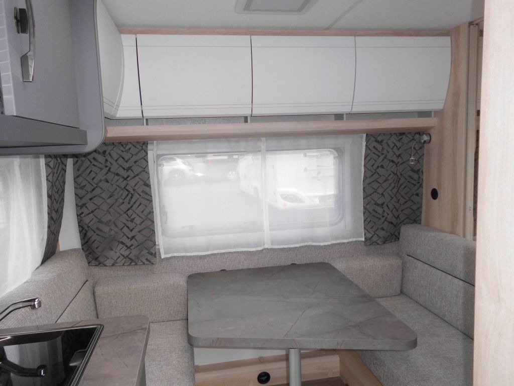 Hobby De Luxe 400 SFe 1500kg., Fahrradträger - Caravan: picture 5 Hobby De Luxe 400 SFe 1500kg., Fahrradträger - Caravan: picture 5