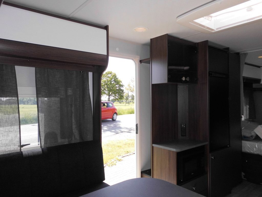 Caravan Polar 590 590 FD Limited 2x ALDE Backofen, Sound uvm..: picture 13