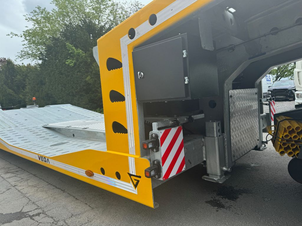 Vega Arla ZINK+LUFT+LED+Winde - Autotransporter semi-trailer: picture 5 Vega Arla ZINK+LUFT+LED+Winde - Autotransporter semi-trailer: picture 5