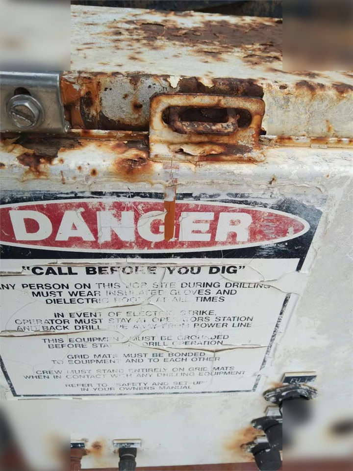 2000 AMERICAN AUGERS DD140B - Directional boring machine: picture 5 2000 AMERICAN AUGERS DD140B - Directional boring machine: picture 5