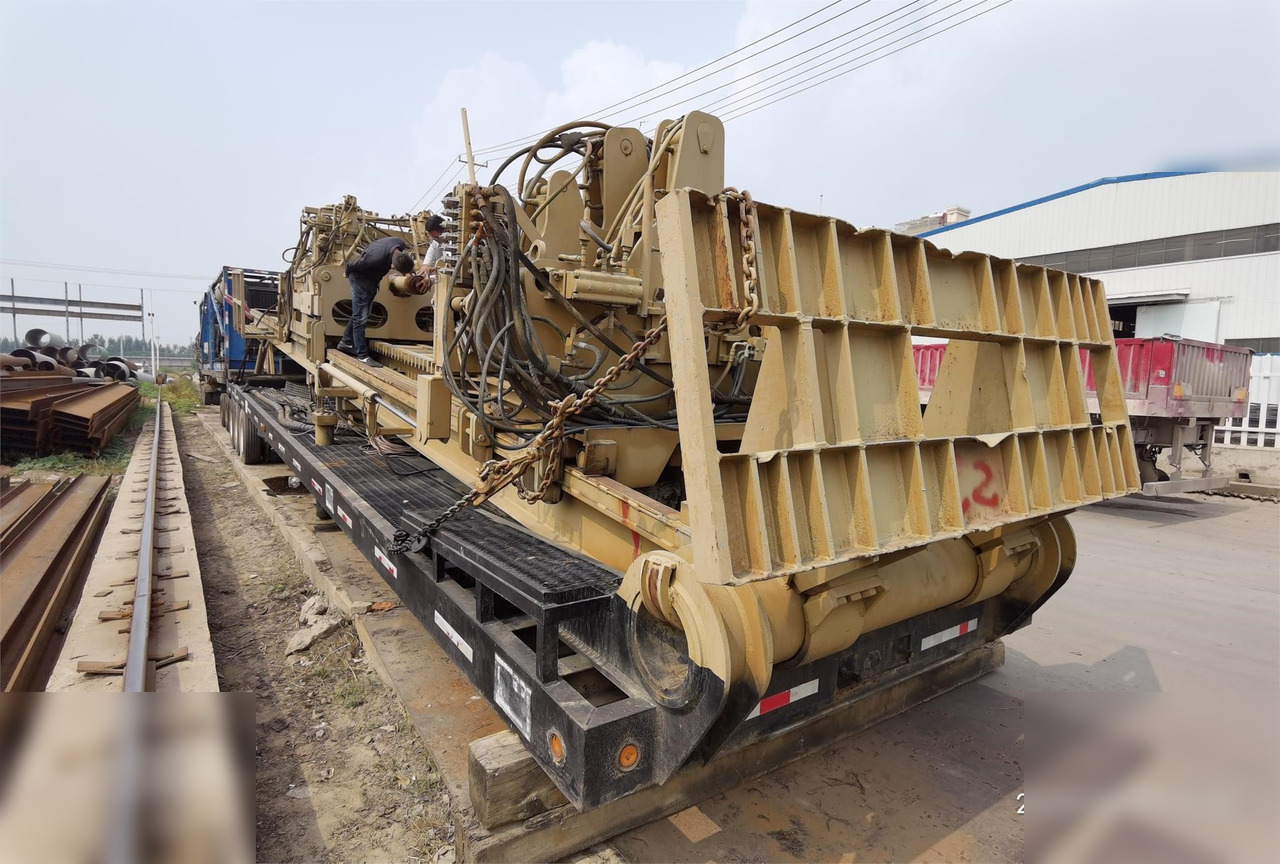 2004 ROBBINS 9030TLMSC - Directional boring machine: picture 1 2004 ROBBINS 9030TLMSC - Directional boring machine: picture 1