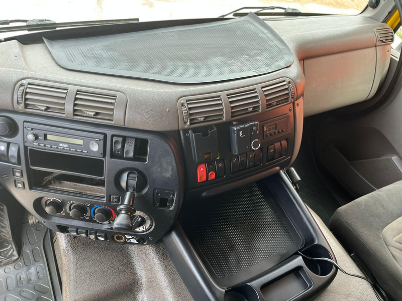 Cab chassis truck DAF CF85 6x2 CHASSIS: picture 15