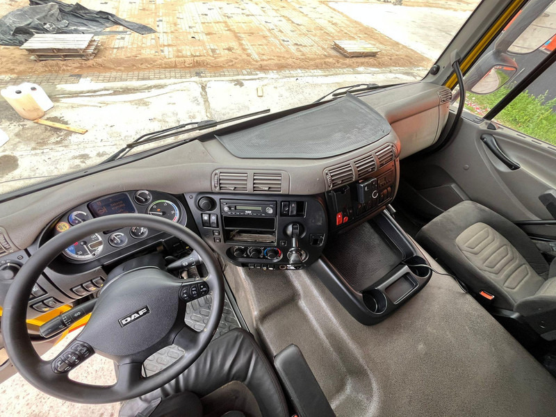 Cab chassis truck DAF CF85 6x2 CHASSIS: picture 16