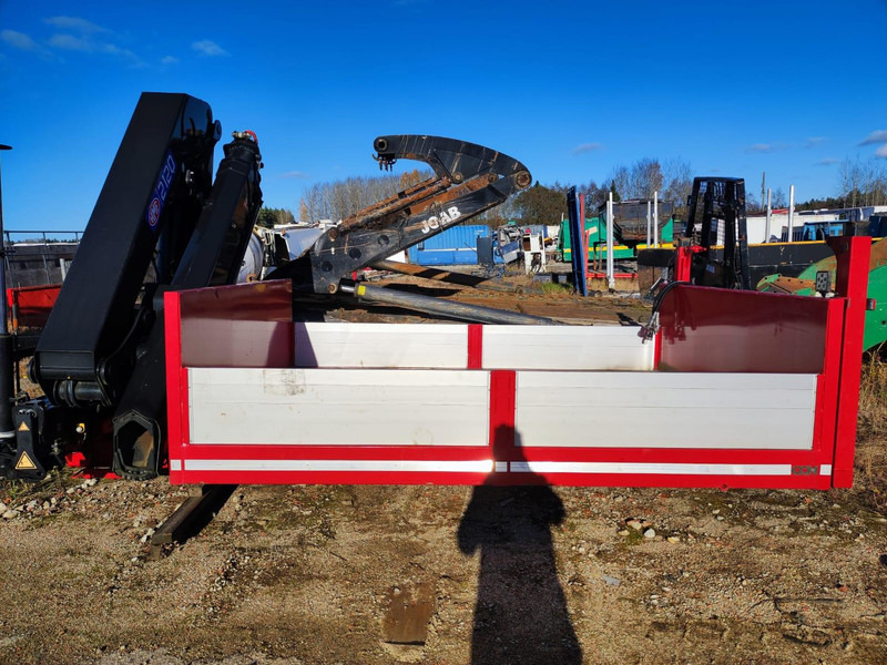 HMF 2120K-RC WITH PLATFORM ALMOST NEW - Loader crane for Truck: picture 4 HMF 2120K-RC WITH PLATFORM ALMOST NEW - Loader crane for Truck: picture 4