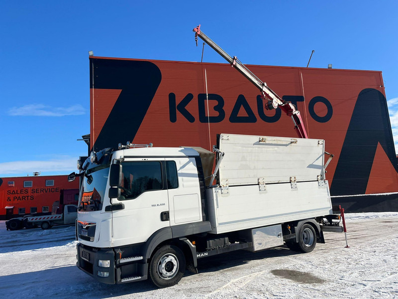 MAN TGL 8.220 4x2 HMF 340 K2 / PLATFORM L=4147 mm - Dropside/ Flatbed truck, Crane truck: picture 1 MAN TGL 8.220 4x2 HMF 340 K2 / PLATFORM L=4147 mm - Dropside/ Flatbed truck, Crane truck: picture 1