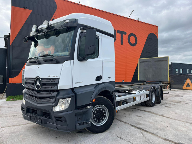 Mercedes-Benz Actros 2548 6x2*4 RETARDER / CHASSIS L= 7870 mm - Container transporter/ Swap body truck: picture 2 Mercedes-Benz Actros 2548 6x2*4 RETARDER / CHASSIS L= 7870 mm - Container transporter/ Swap body truck: picture 2