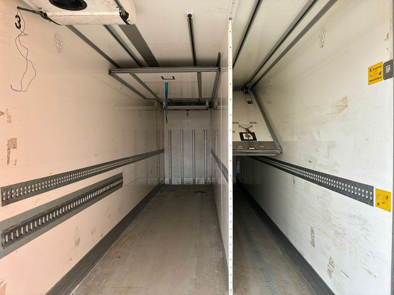 Refrigerator truck Mercedes-Benz Antos 1935 4x2 CARRIER SUPRA 1250 Mt / BOX L=8674 mm: picture 12