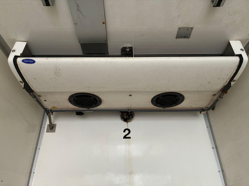 Refrigerator truck Mercedes-Benz Antos 1935 4x2 CARRIER SUPRA 1250 Mt / BOX L=8674 mm: picture 13