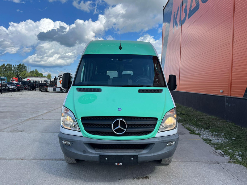 Mercedes-Benz Sprinter 516 CDI 16+1 SEATS / DRIVERS AC / AUXILIARY HEATING - Minibus, Passenger van: picture 3 Mercedes-Benz Sprinter 516 CDI 16+1 SEATS / DRIVERS AC / AUXILIARY HEATING - Minibus, Passenger van: picture 3
