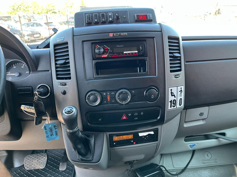 Minibus, Passenger van Mercedes-Benz Sprinter 516 CDI 19 + 1 SEATS: picture 12 Minibus, Passenger van Mercedes-Benz Sprinter 516 CDI 19 + 1 SEATS: picture 12