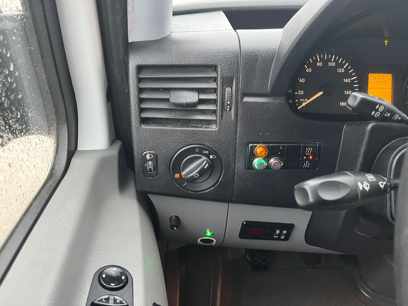 Leasing of Mercedes-Benz Sprinter 516 CDI 4x2 / AC / AUXILIARY HEATING / 22 + 1 SEATS Mercedes-Benz Sprinter 516 CDI 4x2 / AC / AUXILIARY HEATING / 22 + 1 SEATS: picture 14 Leasing of Mercedes-Benz Sprinter 516 CDI 4x2 / AC / AUXILIARY HEATING / 22 + 1 SEATS Mercedes-Benz Sprinter 516 CDI 4x2 / AC / AUXILIARY HEATING / 22 + 1 SEATS: picture 14