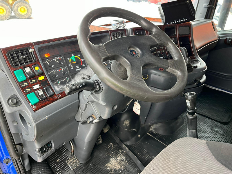 Leasing of Scania T 144 460 6x2 V8 TORPEDO / FULL STEEL / DRUM BRAKES / BIG AXLE / BOX L=4701 mm Scania T 144 460 6x2 V8 TORPEDO / FULL STEEL / DRUM BRAKES / BIG AXLE / BOX L=4701 mm: picture 16