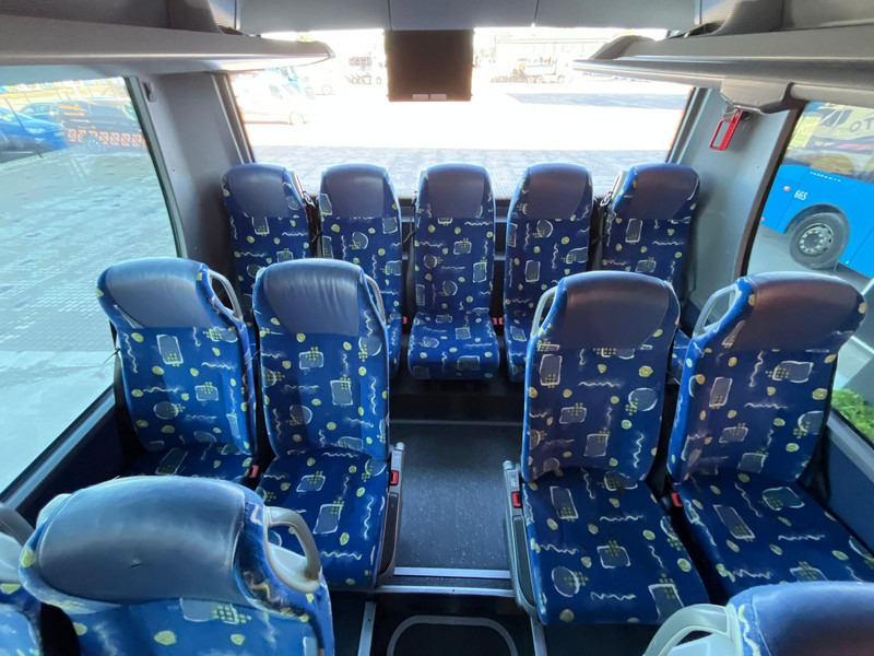 Suburban bus Setra S 417 UL 6x2*4 57 SEATS / AC / AUXILIARY HEATER / WHEELCHAIR LIFT: picture 18
