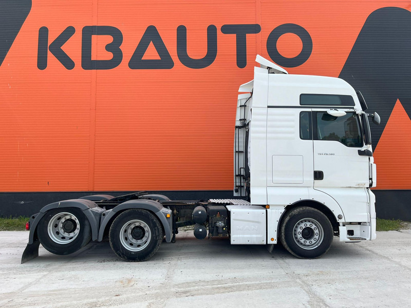 MAN TGX 28.580 6x2 XXL CAB / INTARDER / DOUBLE BOGIE - Tractor unit: picture 4 MAN TGX 28.580 6x2 XXL CAB / INTARDER / DOUBLE BOGIE - Tractor unit: picture 4
