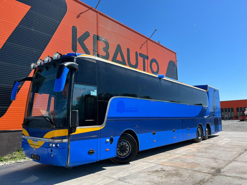 Van Hool SCANIA K 400 6x2 41 SEATS / WC / AC / AUXILIARY HEATING - Coach: picture 3 Van Hool SCANIA K 400 6x2 41 SEATS / WC / AC / AUXILIARY HEATING - Coach: picture 3