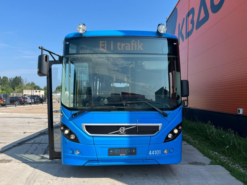 Volvo 8900 B7RLE 4x2 / 46 SEATS - City bus: picture 2 Volvo 8900 B7RLE 4x2 / 46 SEATS - City bus: picture 2