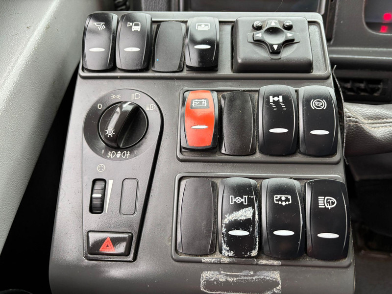 Suburban bus Volvo B7RLE 8900 4x2 48 SEATS / AC / AUXILIARY HEATER: picture 13