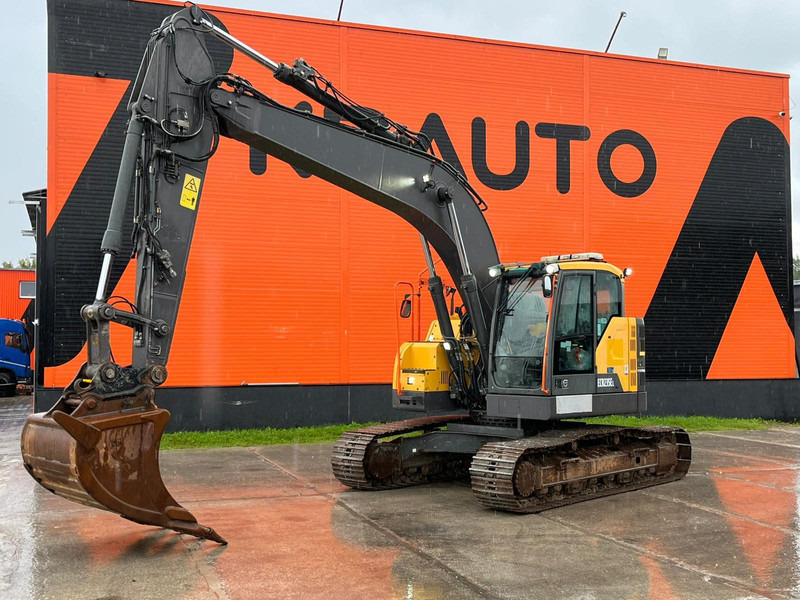Volvo ECR 235 E CENTRAL LUBRICATION / AC - Crawler excavator: picture 1 Volvo ECR 235 E CENTRAL LUBRICATION / AC - Crawler excavator: picture 1