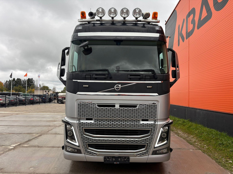Volvo FH 16 650 8x4*4 PK 33002 EH / PLATFORM L=6779 mm - Dropside/ Flatbed truck, Crane truck: picture 3 Volvo FH 16 650 8x4*4 PK 33002 EH / PLATFORM L=6779 mm - Dropside/ Flatbed truck, Crane truck: picture 3