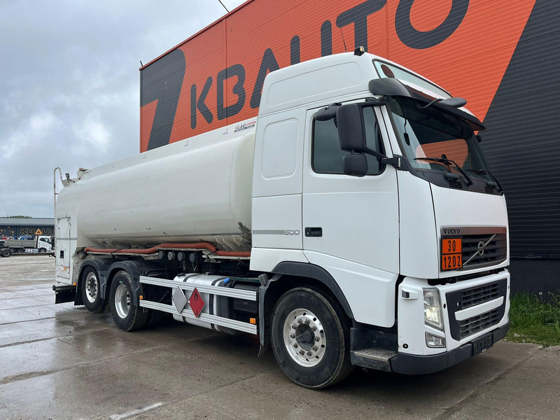 Volvo FH 500 6x2 TANK 18300 l / 4000 + 5000 + 5000 + 4300 l - Tank truck: picture 3 Volvo FH 500 6x2 TANK 18300 l / 4000 + 5000 + 5000 + 4300 l - Tank truck: picture 3