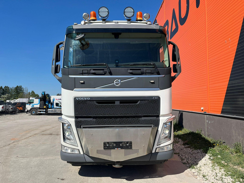 Volvo FH 500 8x2*4 HMF 6020 OK6 / JIB FJ1200 K6 / WINCH - Dropside/ Flatbed truck, Crane truck: picture 3 Volvo FH 500 8x2*4 HMF 6020 OK6 / JIB FJ1200 K6 / WINCH - Dropside/ Flatbed truck, Crane truck: picture 3