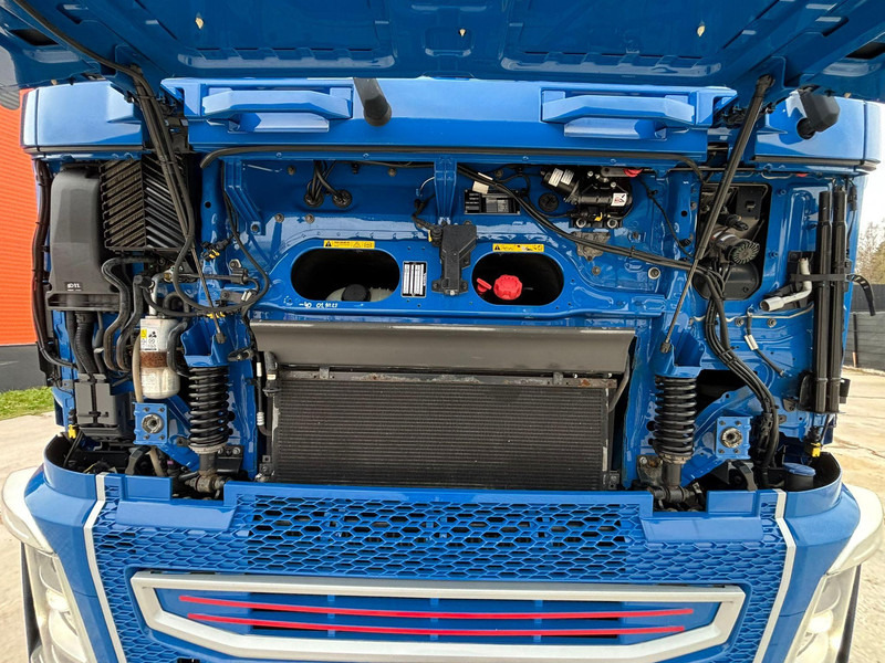 Cab chassis truck Volvo FH 500 8x4*4 FOR SALE AS CHASSIS / GCW 70 ton / PTO / CHASSIS L=6420 mm: picture 11