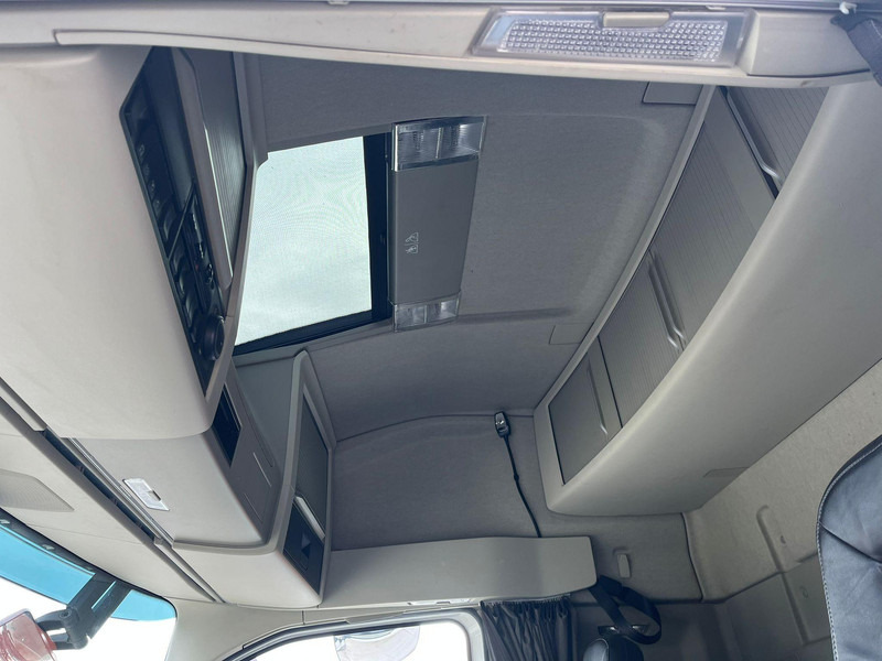 Hook lift truck Volvo FH 540 6x4 PALIFT T 20 ton / L=5600 mm / RETARDER / TANDEM AXLE LIFT: picture 20