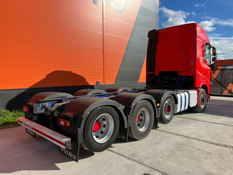 Volvo FH 540 8x2/4 RETARDER / CHASSIS L=5606 mm - Cab chassis truck: picture 5 Volvo FH 540 8x2/4 RETARDER / CHASSIS L=5606 mm - Cab chassis truck: picture 5