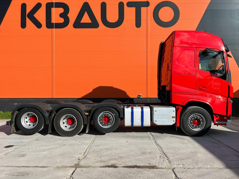 Volvo FH 540 8x2/4 RETARDER / CHASSIS L=5606 mm - Cab chassis truck: picture 4 Volvo FH 540 8x2/4 RETARDER / CHASSIS L=5606 mm - Cab chassis truck: picture 4