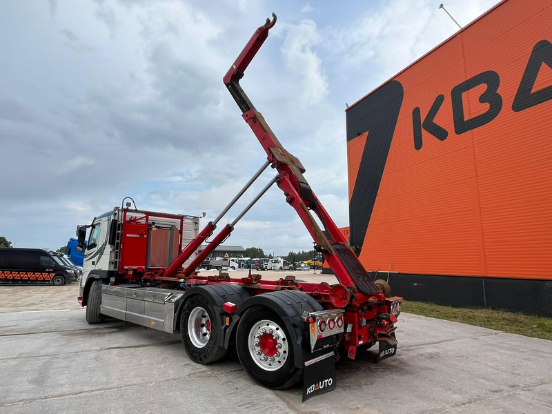 Hook lift truck Volvo FM 500 6x2*4 HIAB 20 TON / L= 5300 mm: picture 10