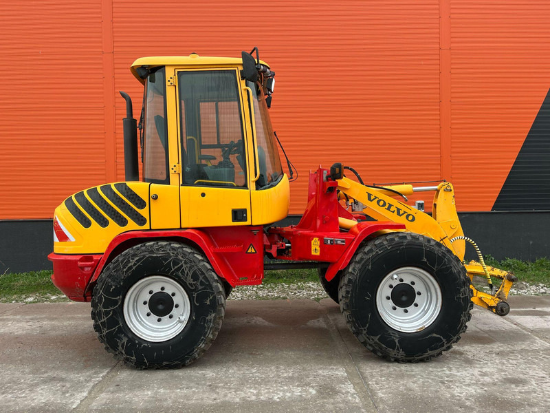 Volvo L 30 B-Z/X 4x4 AC / QUICK COUPLER - Wheel loader: picture 5 Volvo L 30 B-Z/X 4x4 AC / QUICK COUPLER - Wheel loader: picture 5
