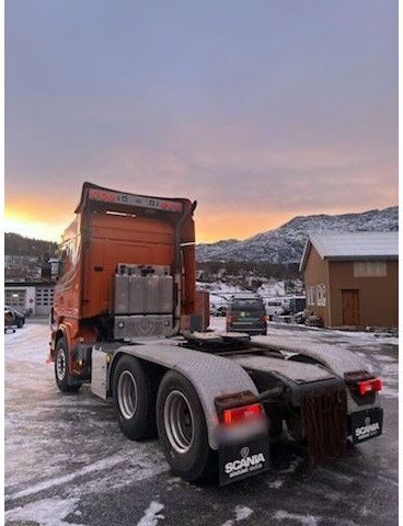 Scania R620 *6x4 *HYDRAULICS *3 PEDALS *RETARDER - Tractor unit: picture 5 Scania R620 *6x4 *HYDRAULICS *3 PEDALS *RETARDER - Tractor unit: picture 5
