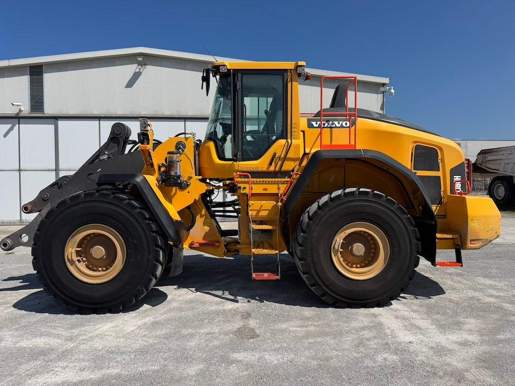 Volvo L180H - Wheel loader: picture 1 Volvo L180H - Wheel loader: picture 1