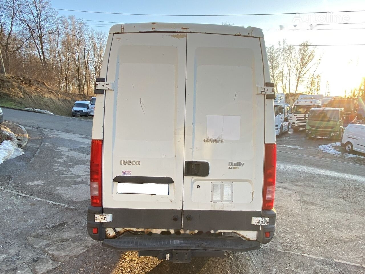 IVECO Daily 35S12 - Panel van: picture 4 IVECO Daily 35S12 - Panel van: picture 4