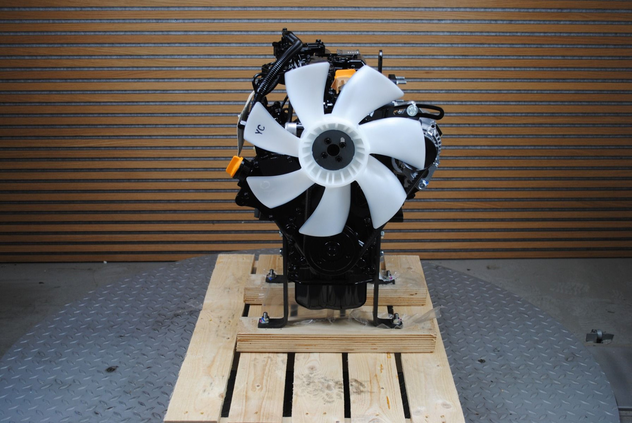 Isuzu 3CB1 *NIEUW* - Engine: picture 5 Isuzu 3CB1 *NIEUW* - Engine: picture 5