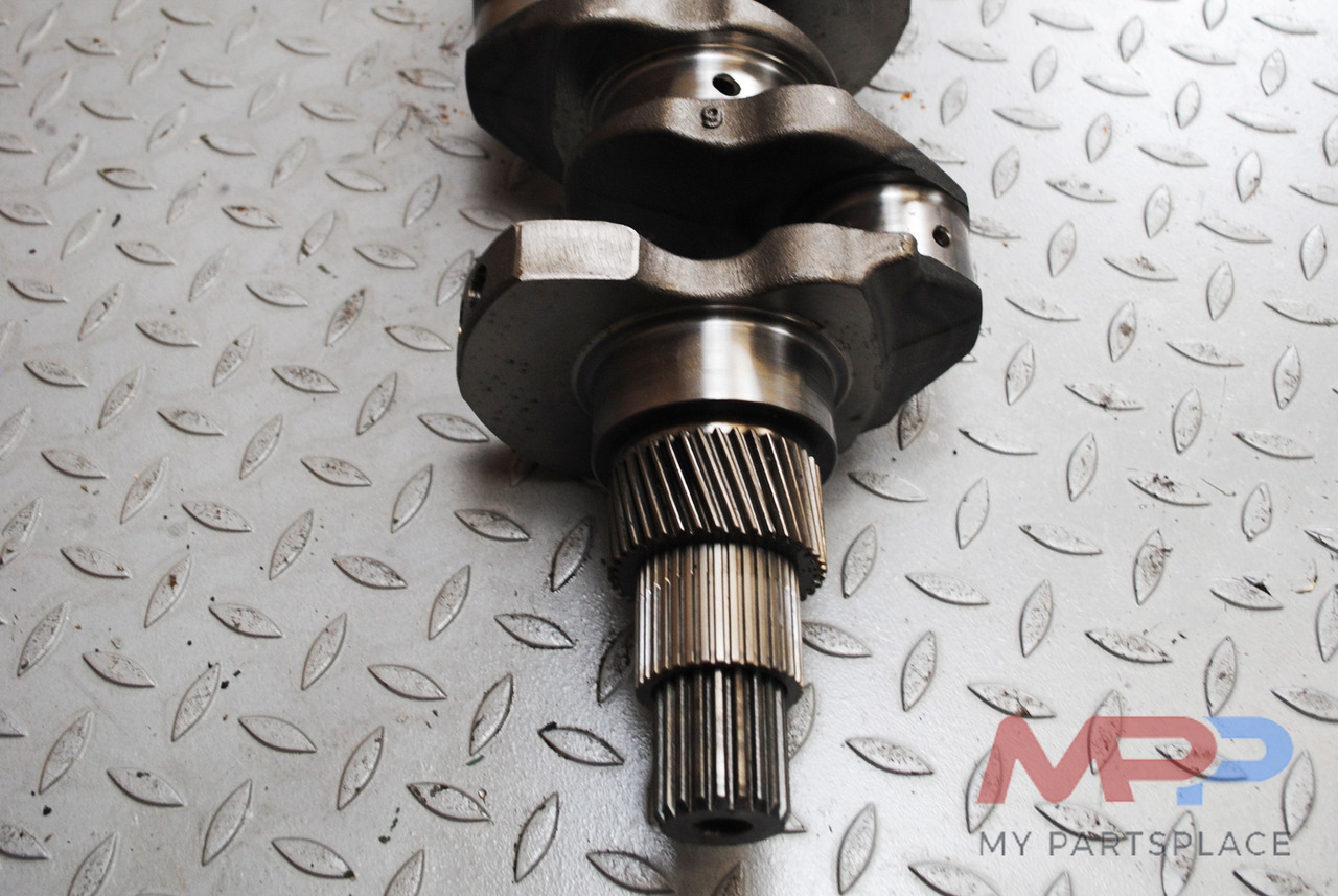 Kubota Krukas Kubota V3600 - Crankshaft for Construction machinery: picture 1 Kubota Krukas Kubota V3600 - Crankshaft for Construction machinery: picture 1