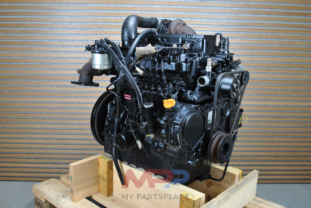 YANMAR 4TNE100 / 4TNE100-T - Engine for Combine harvester: picture 2 YANMAR 4TNE100 / 4TNE100-T - Engine for Combine harvester: picture 2