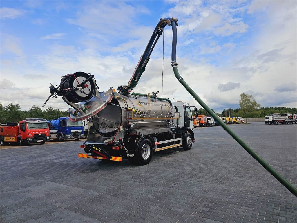DAF WUKO SCK-4HW for collecting waste liquid separator  - Vacuum truck: picture 1 DAF WUKO SCK-4HW for collecting waste liquid separator  - Vacuum truck: picture 1