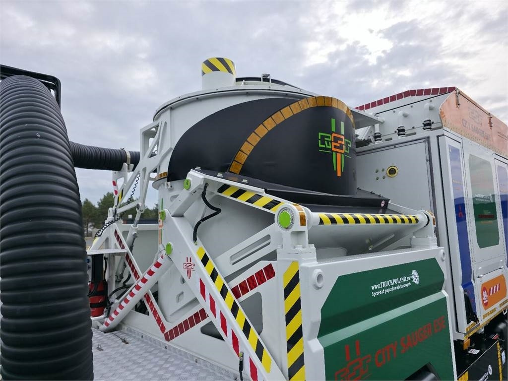 Vacuum truck Mitsubishi CANTER odkurzacz koparka ssąca Saugbagger CITY SAU: picture 20
