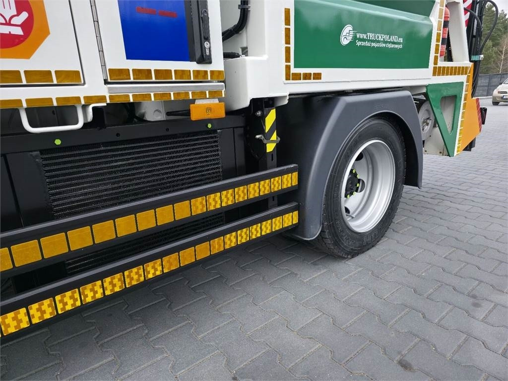 Vacuum truck Mitsubishi CANTER odkurzacz koparka ssąca Saugbagger CITY SAU: picture 13