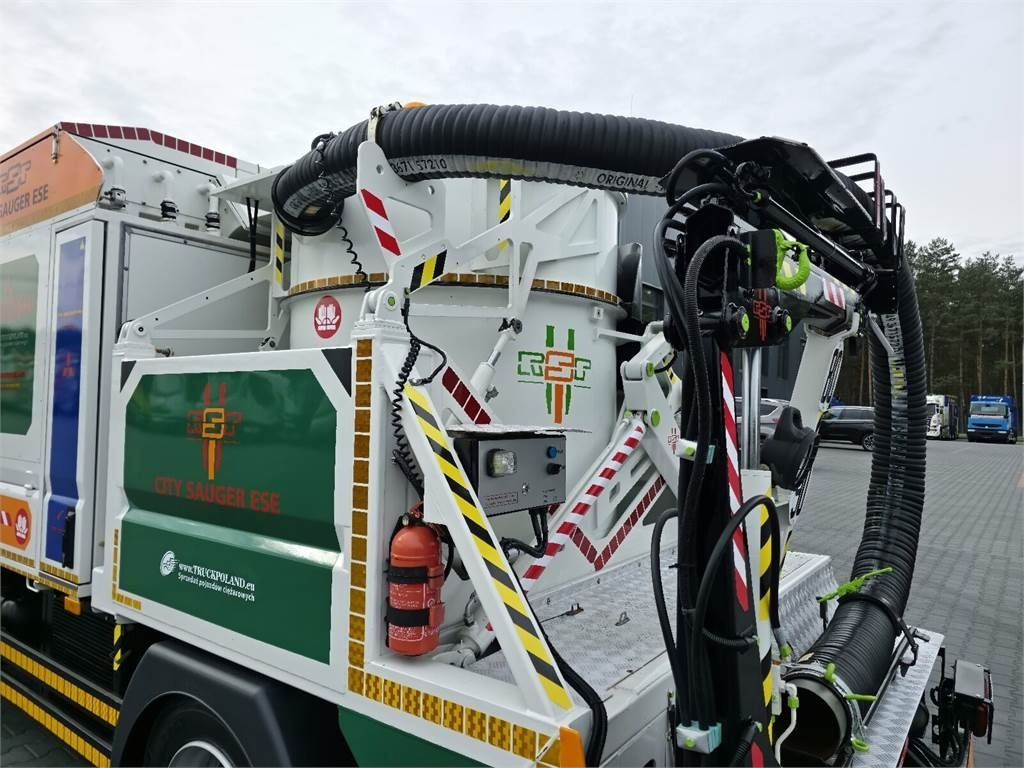 Vacuum truck Mitsubishi CANTER odkurzacz koparka ssąca Saugbagger CITY SAU: picture 17