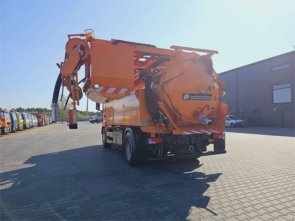 Municipal/ Special vehicle MAN Wiedemann SUPER 2000 4x2 WUKO RECYKLING for collec: picture 3