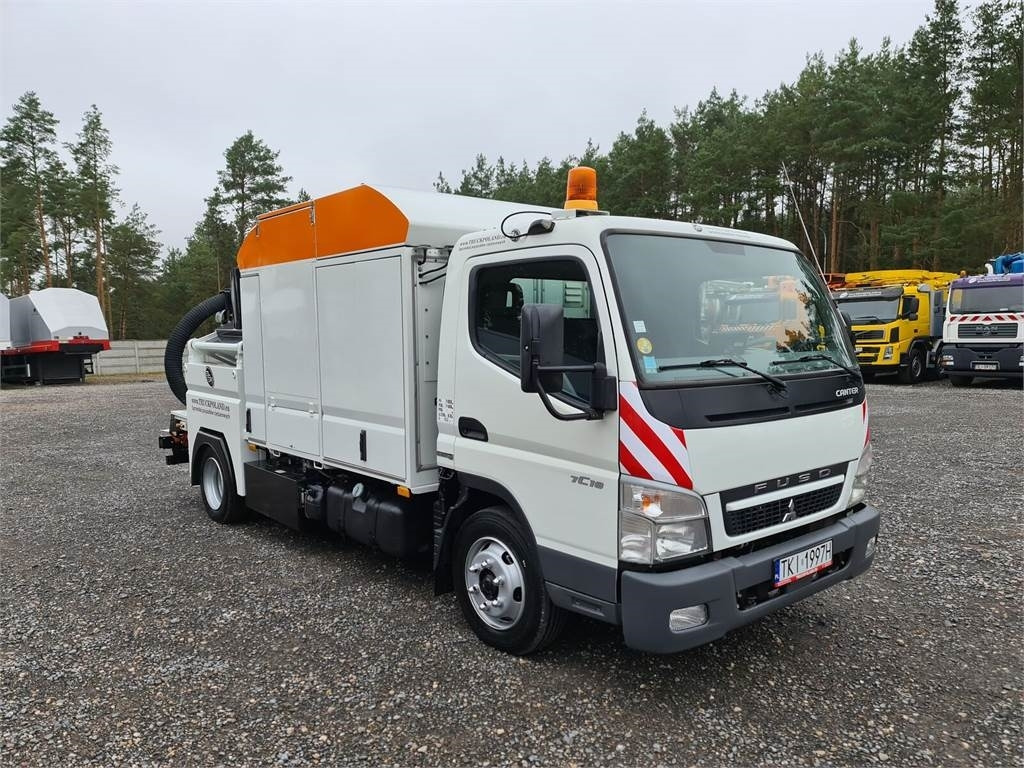Mitsubishi CANTER RSP odkurzacz koparka ssąca Saugbagger CITY - Municipal/ Special vehicle: picture 2 Mitsubishi CANTER RSP odkurzacz koparka ssąca Saugbagger CITY - Municipal/ Special vehicle: picture 2