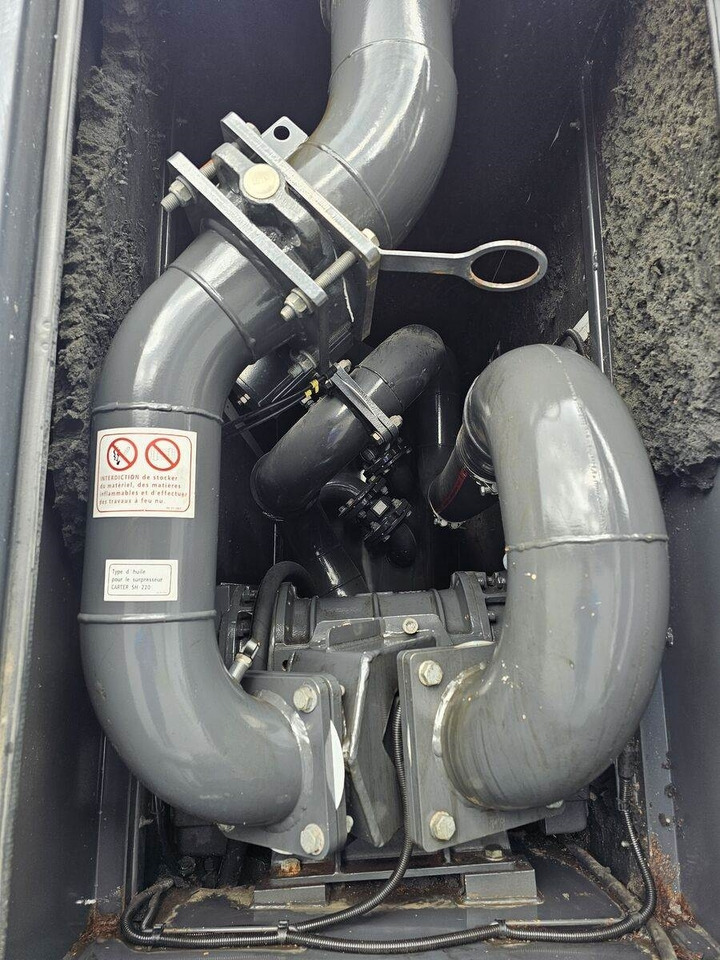 Renault 6x4 WUKO RIVARD RECYTLING for collecting liquid wa - Vacuum truck: picture 3 Renault 6x4 WUKO RIVARD RECYTLING for collecting liquid wa - Vacuum truck: picture 3